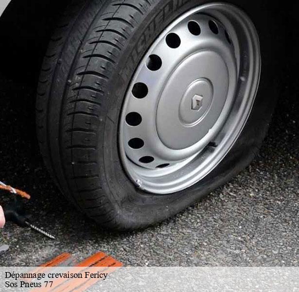 service-de-depannage-crevaison-fericy-77133-4
