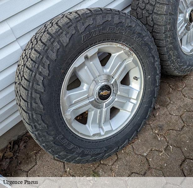 depannage-urgence-pneus-blennes-77940-3